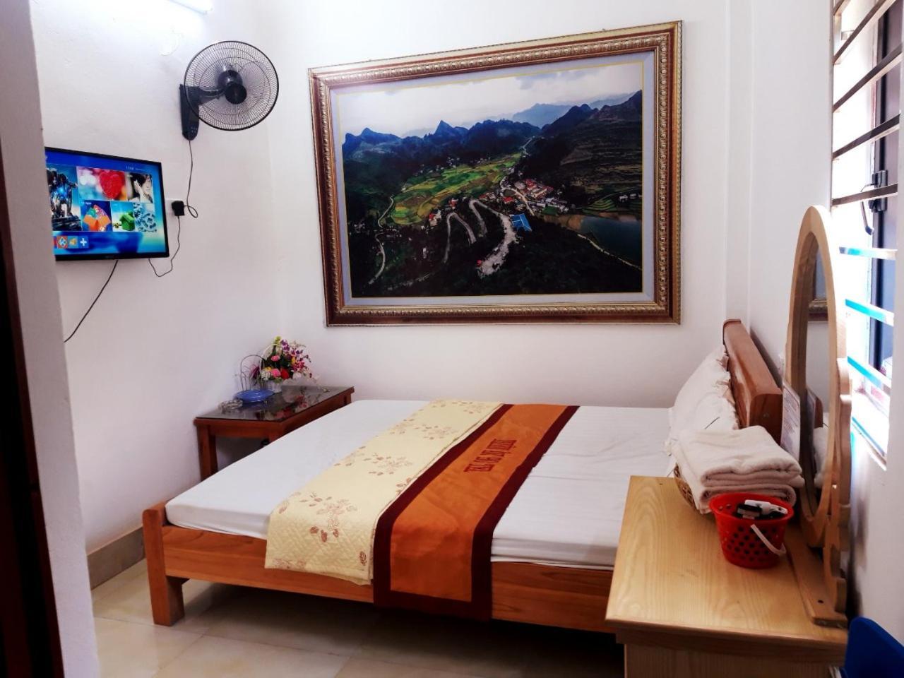 Yen Minh Hotel Thien An Na Thon Esterno foto