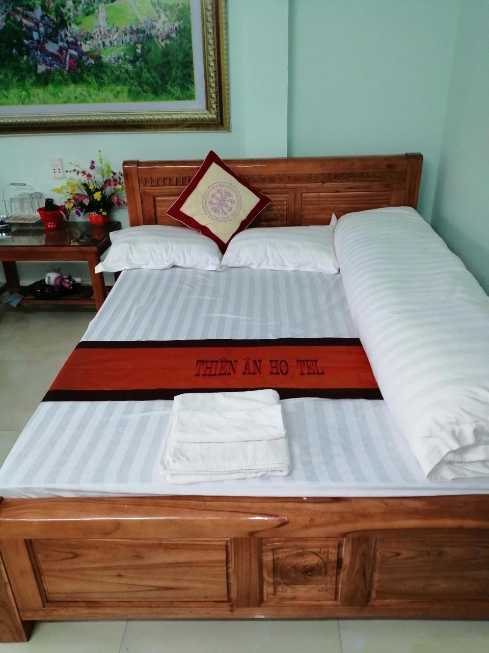 Yen Minh Hotel Thien An Na Thon Esterno foto