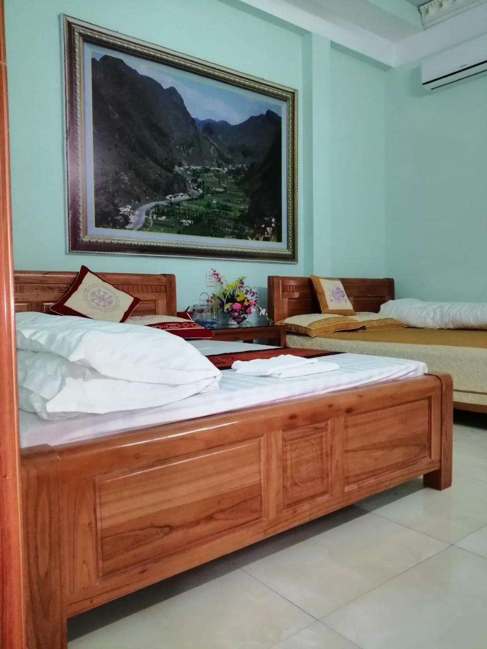 Yen Minh Hotel Thien An Na Thon Esterno foto